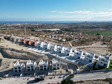 Villa in Mutxamel - New build - Mutxamel